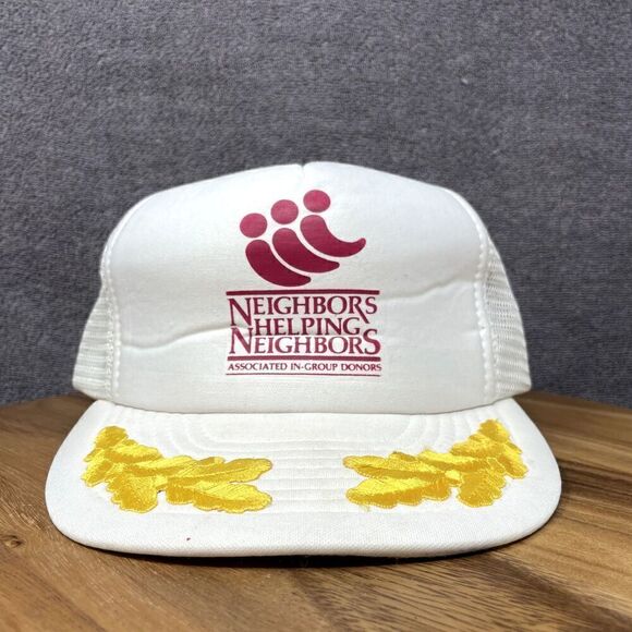 Vintage Neighbors Helping Neighbors White Snapback Trucker Hat Scrambled Eggs - Picture 1 of 9